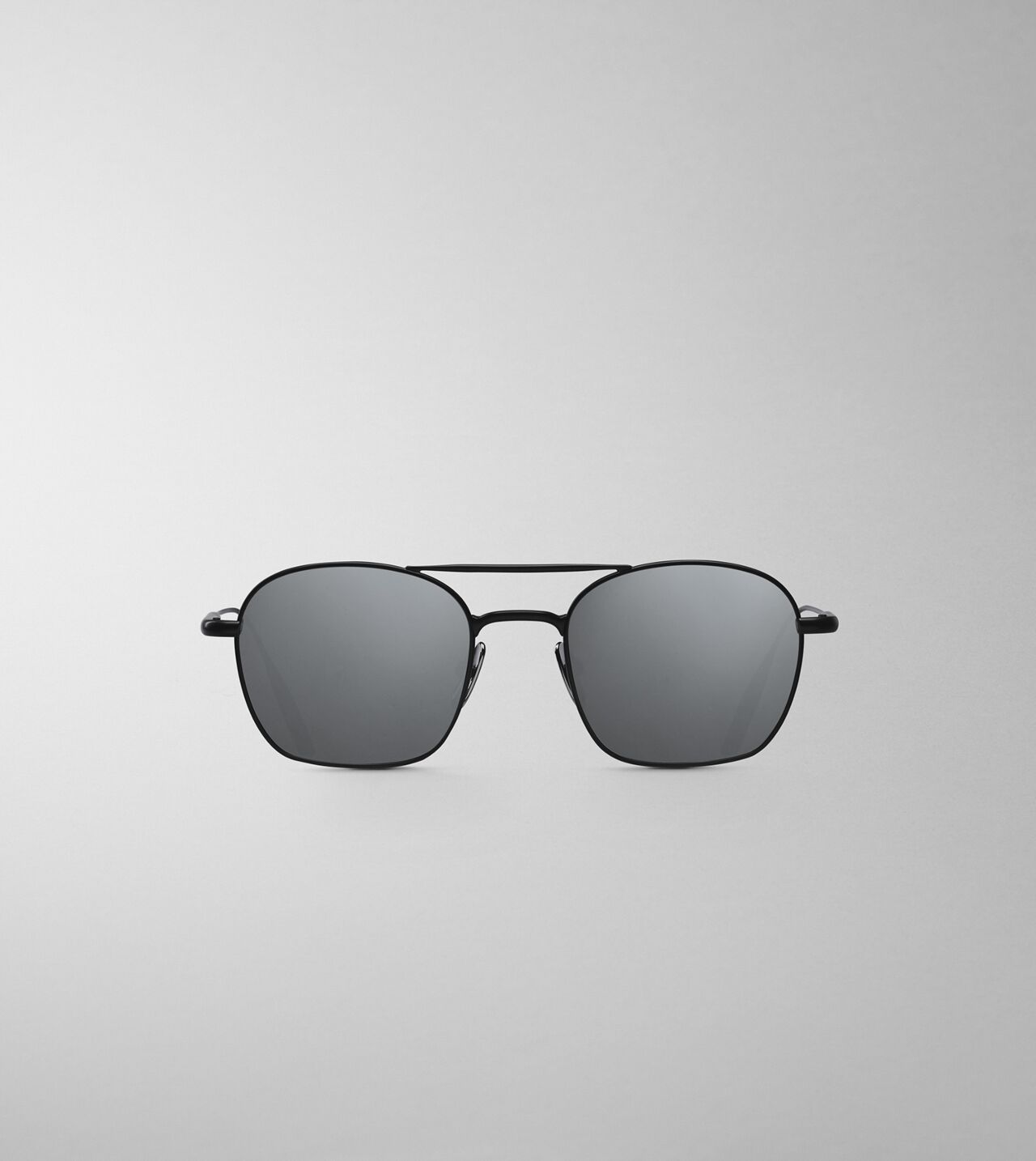Maeda Sunglasses in Black grey mirror
